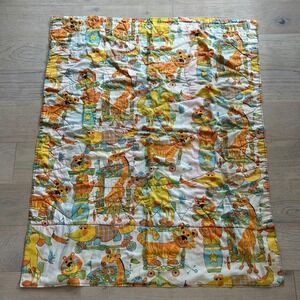 Vintage Handmade Circus Animal Baby Quilt Lion Giraffe Retro Nursery 42x36